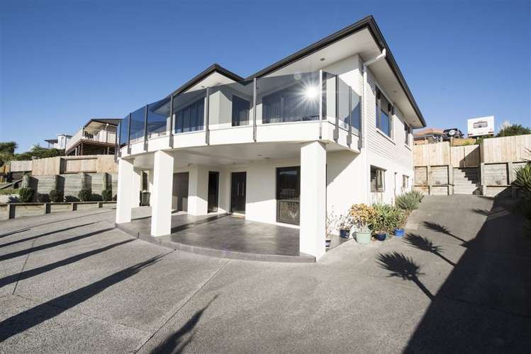 75 Waterside Drive Pyes Pa_14