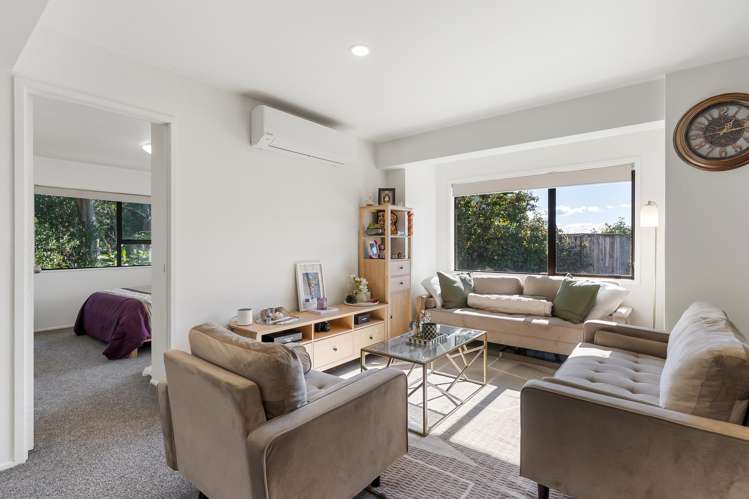 111 Stott Avenue Birkdale_13