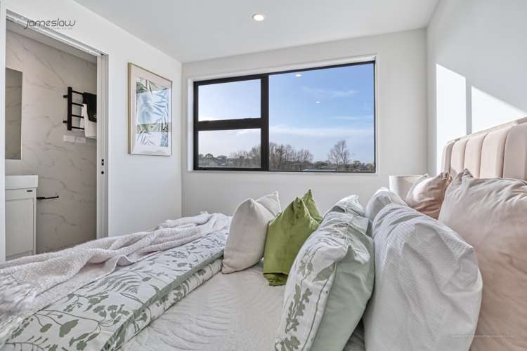 11/13 Grove Lane Pakuranga_14