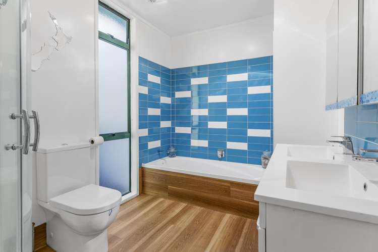 37 Fordham Street Beach Haven_14