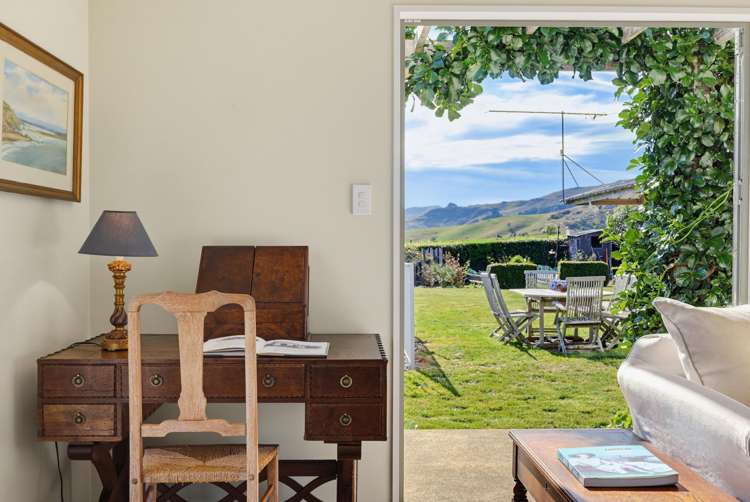 82 Purple Peak Road Akaroa_30