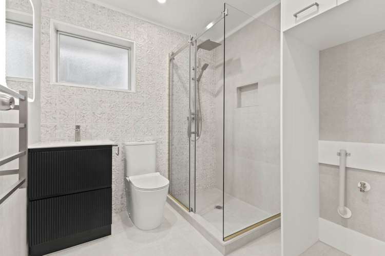 1/25 Alcock Street_4