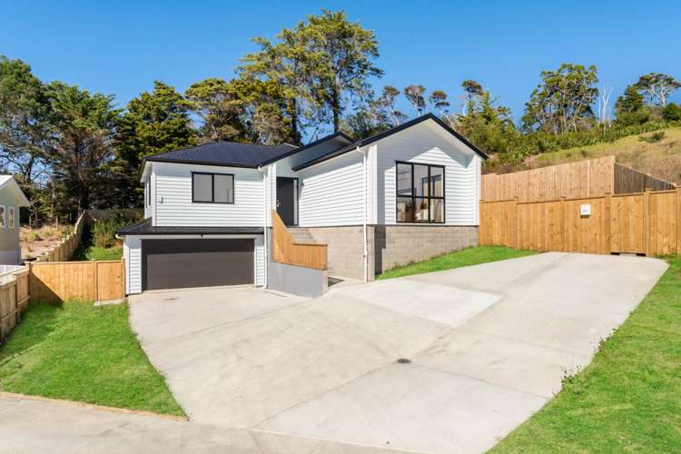 36 Awanui Road Red Beach_18