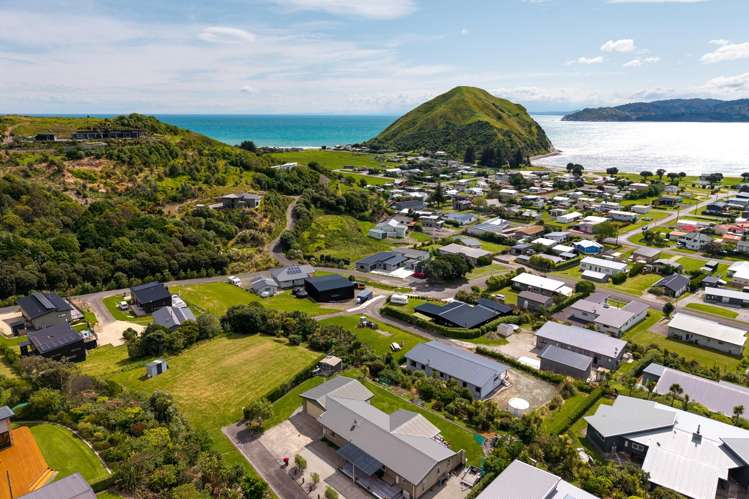 18 Mahia Heights Drive_2