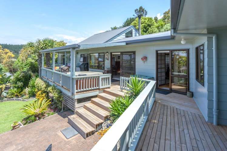 16 Gregory Lane Whangamata_6