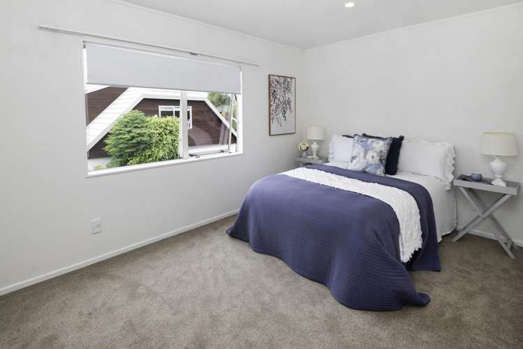 2/96 Frank Nobilo Drive Golflands_11