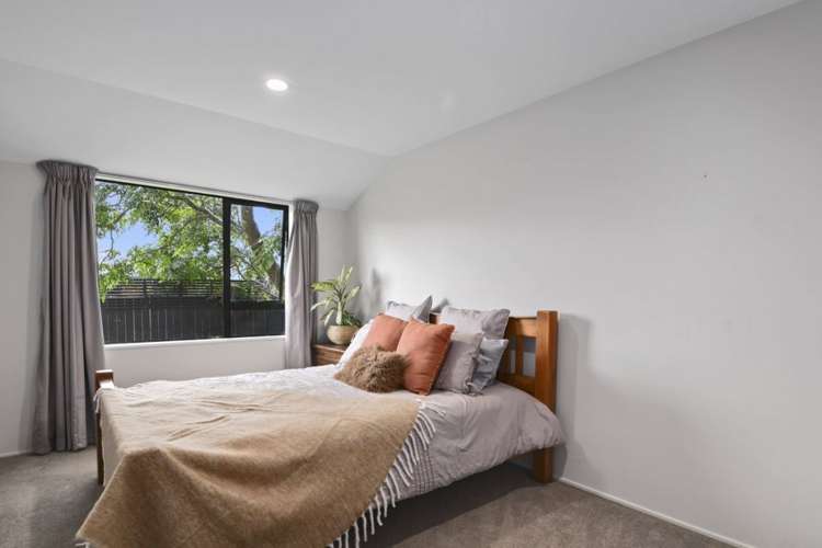 8 Albizia Place Richmond_12