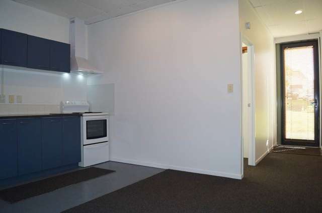 16B/88 Cook Street City Centre_2