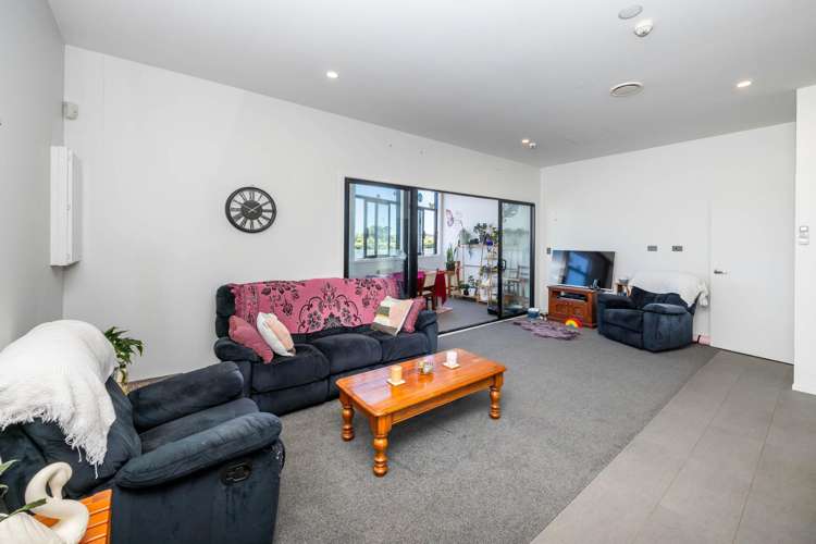 1/8 Venna Fry Lane Huntly_5