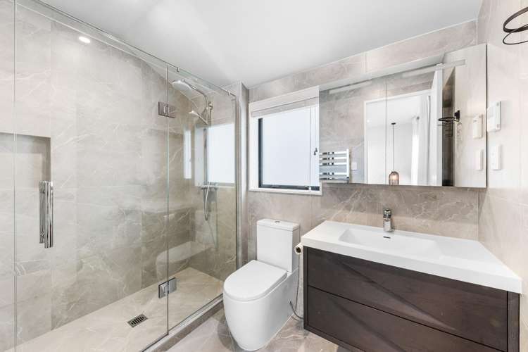 8 Tendril Court Orewa_6