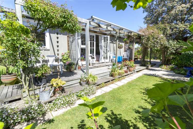 72 Park Terrace Waikuku Beach_3