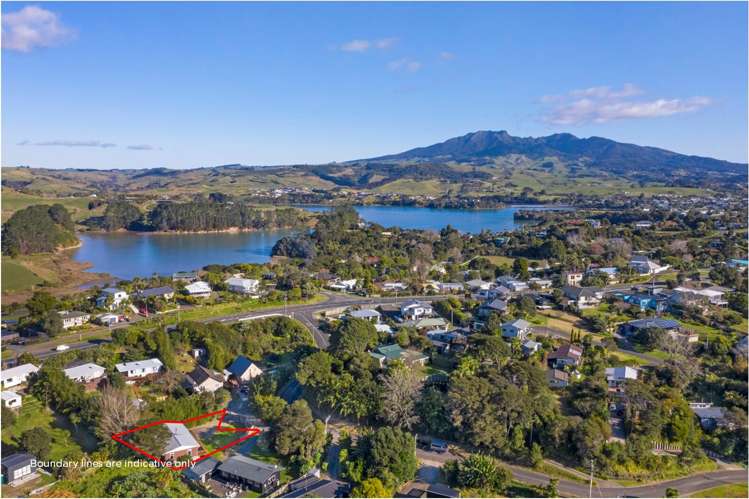 1a Cross Street Raglan_25