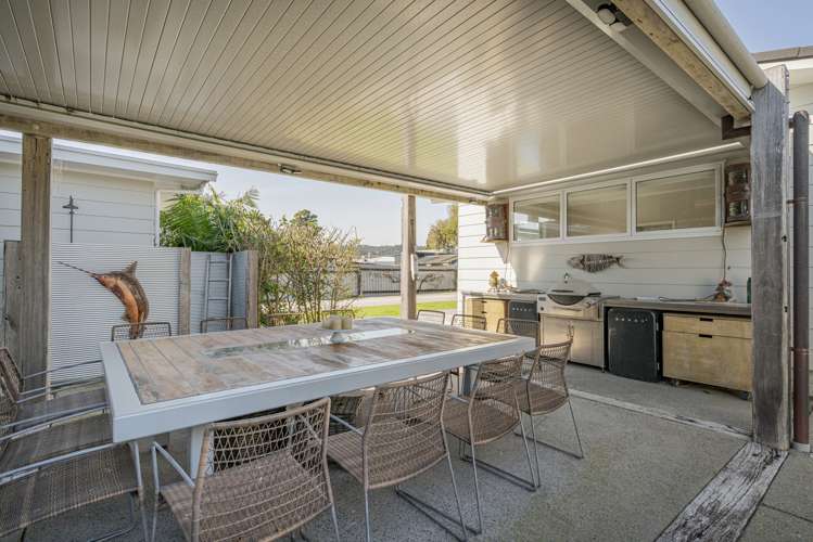 14 School Road Whitianga_17