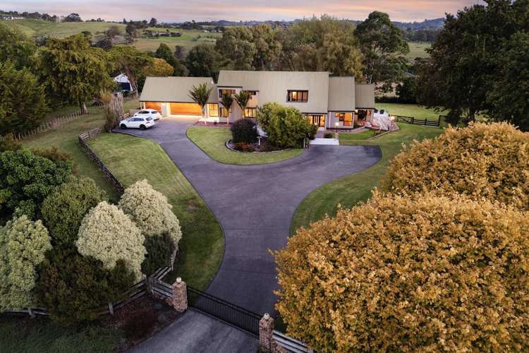 143 Top Road Dairy Flat_16