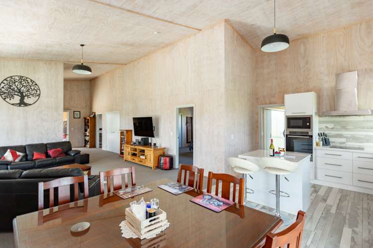 275 Hauraki Road Orongo_3