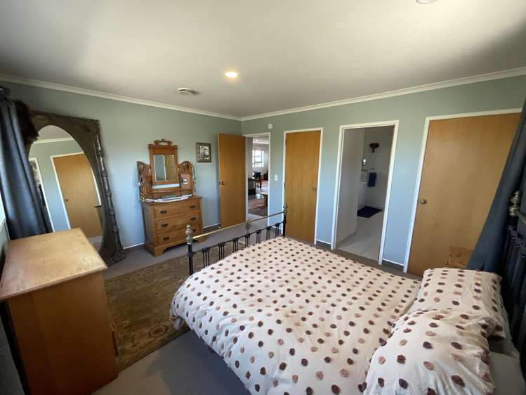 2/75 Hine Street New Plymouth_16