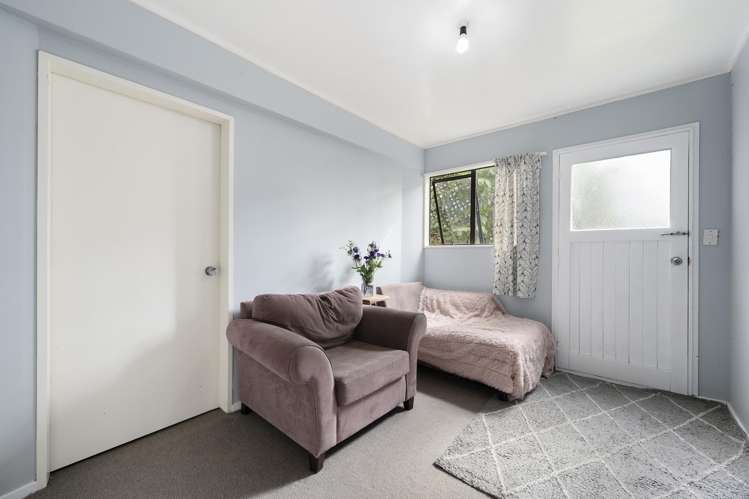 6A Jacaranda Grove Maungaraki_11