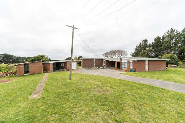 8 Whale Road Tangimoana_4