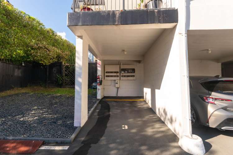 3/24A Hamilton Road 1685_13