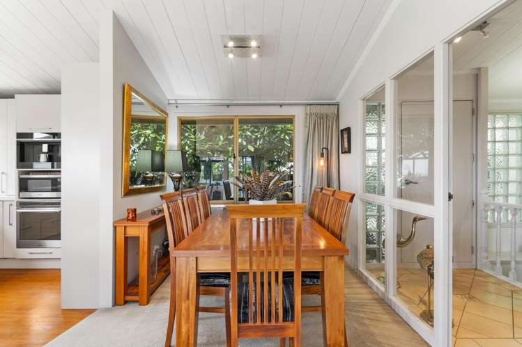 5 Amante Crescent Mairangi Bay_6