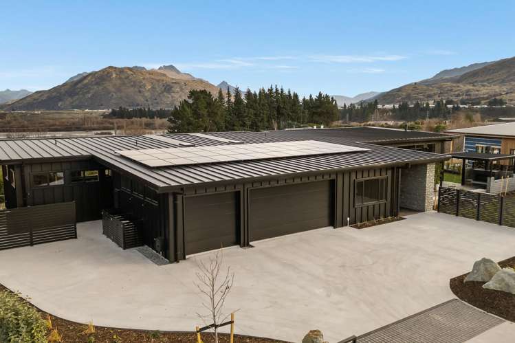 9 Kahiwi Drive Lower Shotover_30