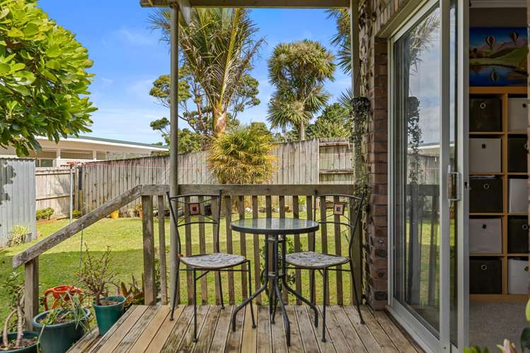 42 Shetland Street Glen Eden_13