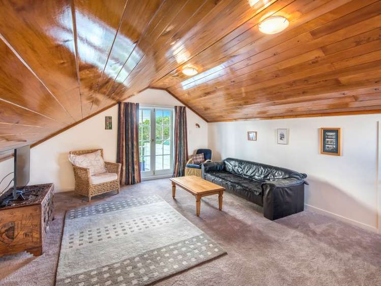 8 Burgess Road Devonport_18