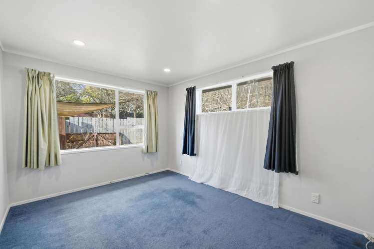 2/149 Hillside Road_4