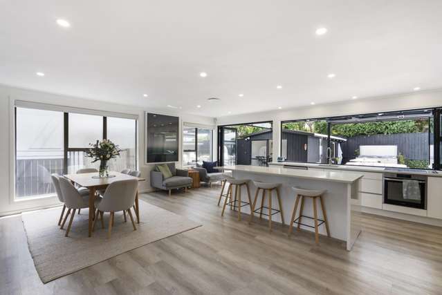 19 Weybridge Crescent Glen Innes_4