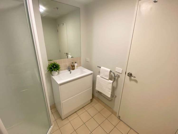 1003/76 Wakefield Street Auckland Central_7