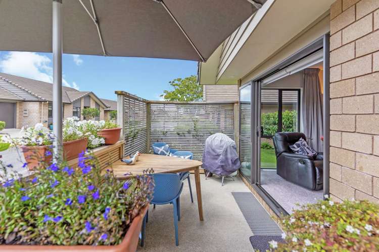 19 Royalle Mews Botany Downs_6