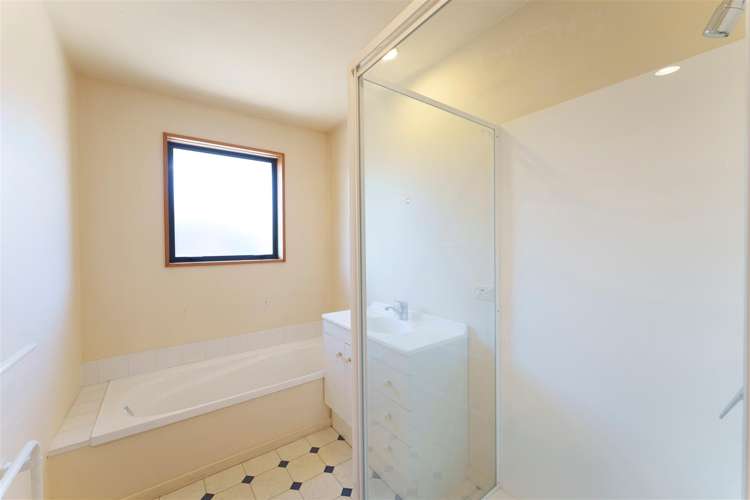1/22 Boon Street Sydenham_12