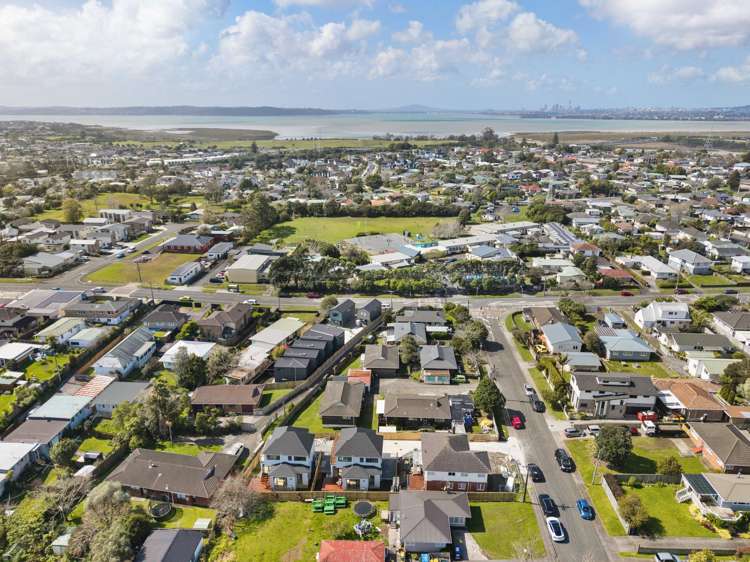 Lot 3/1 Amberley Ave Te Atatu South_25