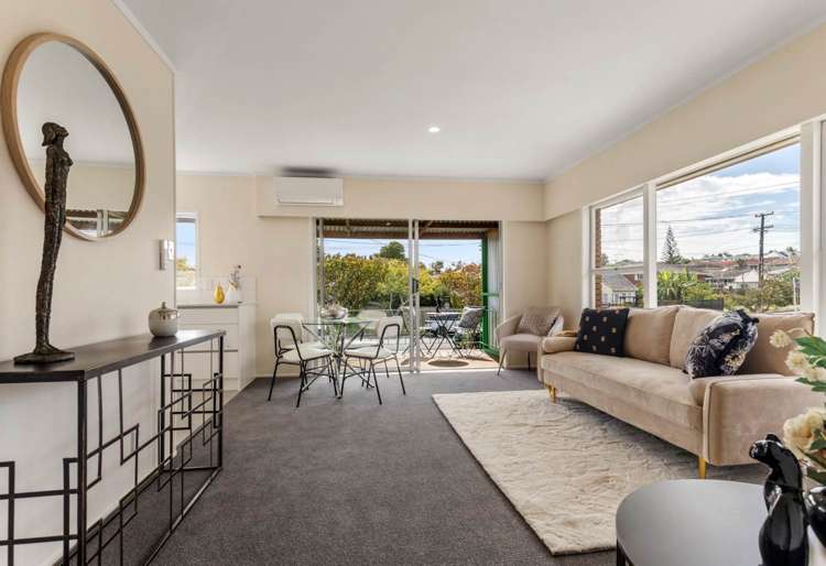 3/106 Barrack Road 1816_1