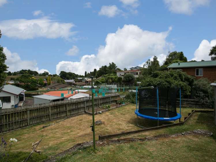 186 Raikes Avenue Te Awamutu_15