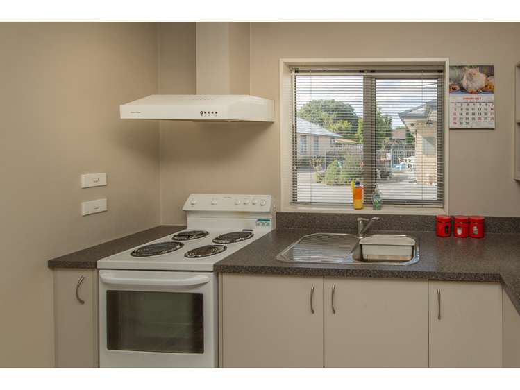 7/10 Collins Street Addington_2