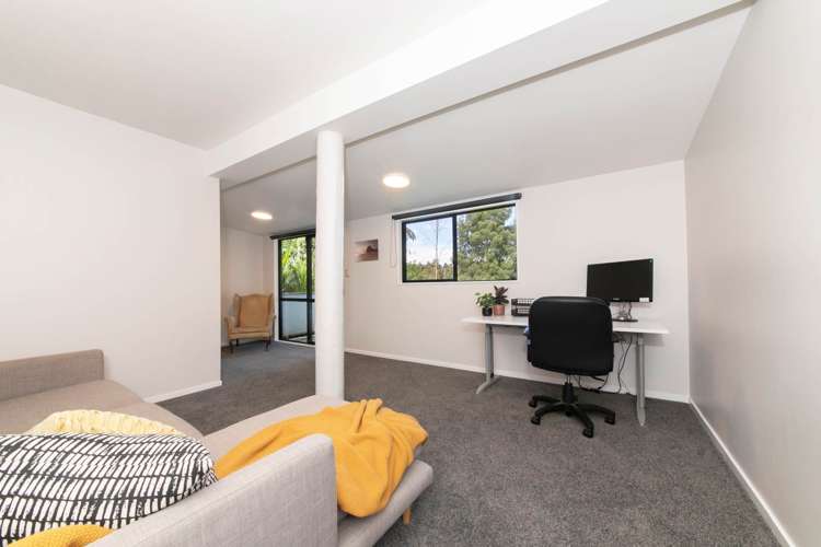 167 Woodlands Park Road Titirangi_7