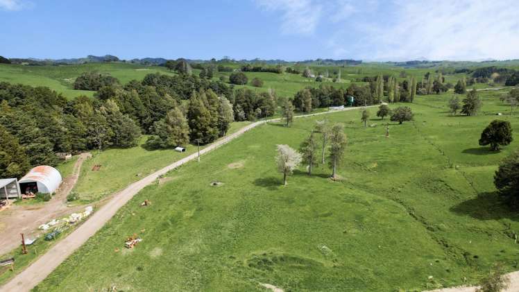 2051 Paparoa-Oakleigh Road Taipuha_9