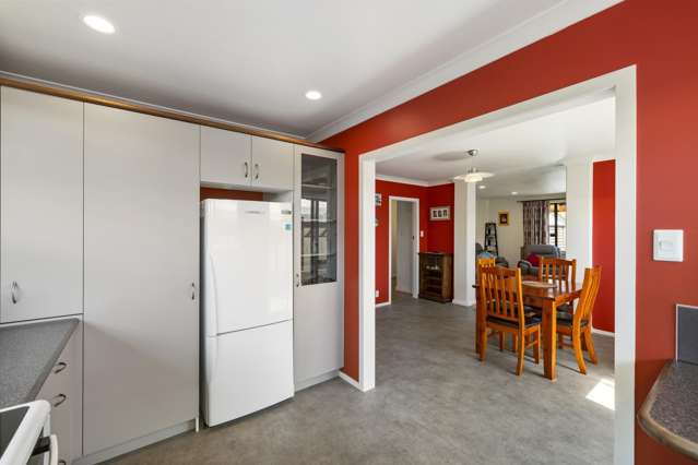 58 Kings Avenue Matua_3