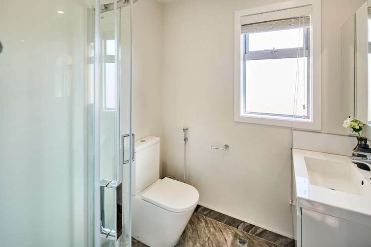 7 Rose Way Lower Hutt_11