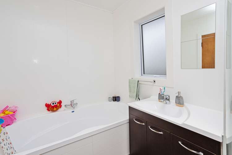 8 Arun Crescent Glengarry_12