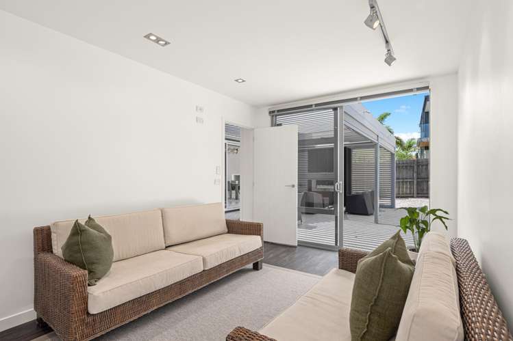 140 Omaha Drive Omaha_17