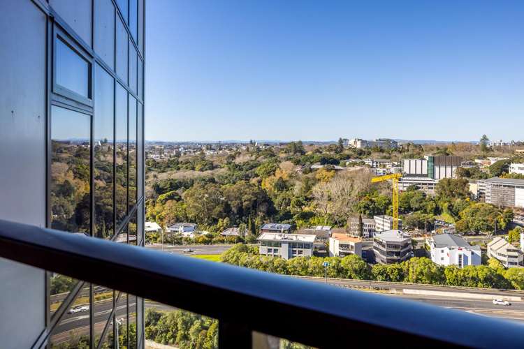 1403/8 Whitaker Place Grafton_6