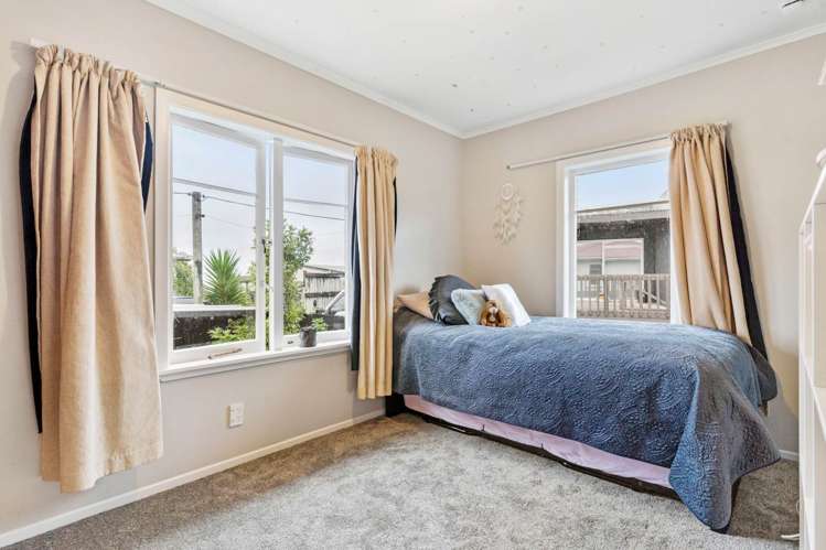 1/188 Waimumu Road Massey_8