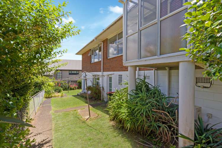 3/29 Clonbern Road Remuera_10