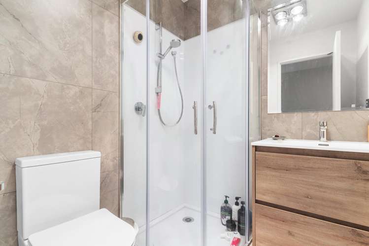 7/241 Don Buck Road Massey_14