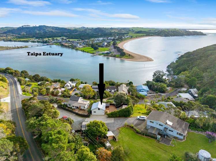 7 Bush Point Road Cable Bay_7