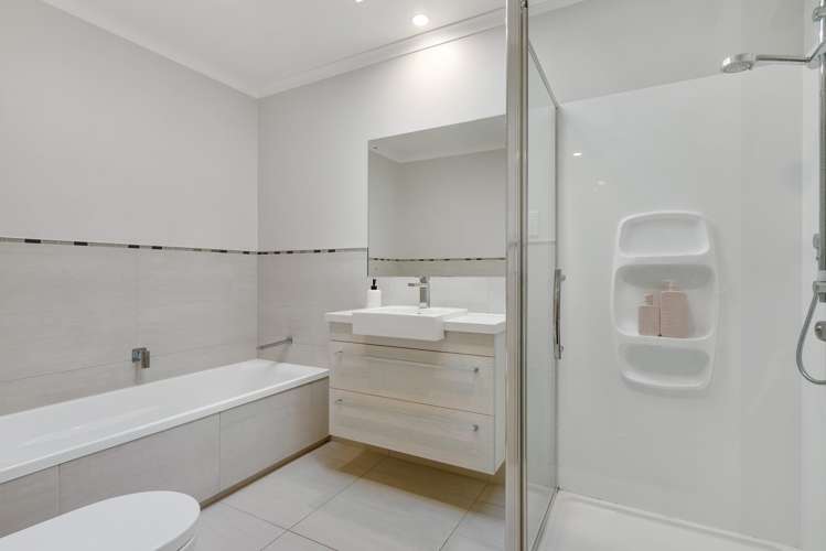 43 Costa Viva Crescent Karaka_13