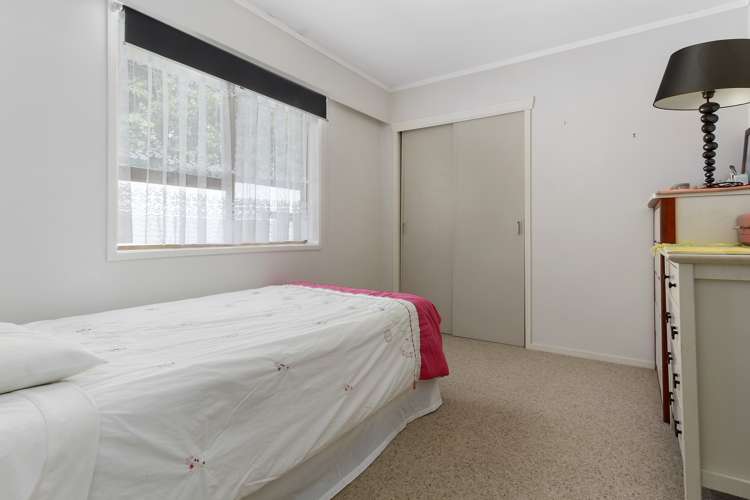 1/201 Henderson Valley Road Henderson_13