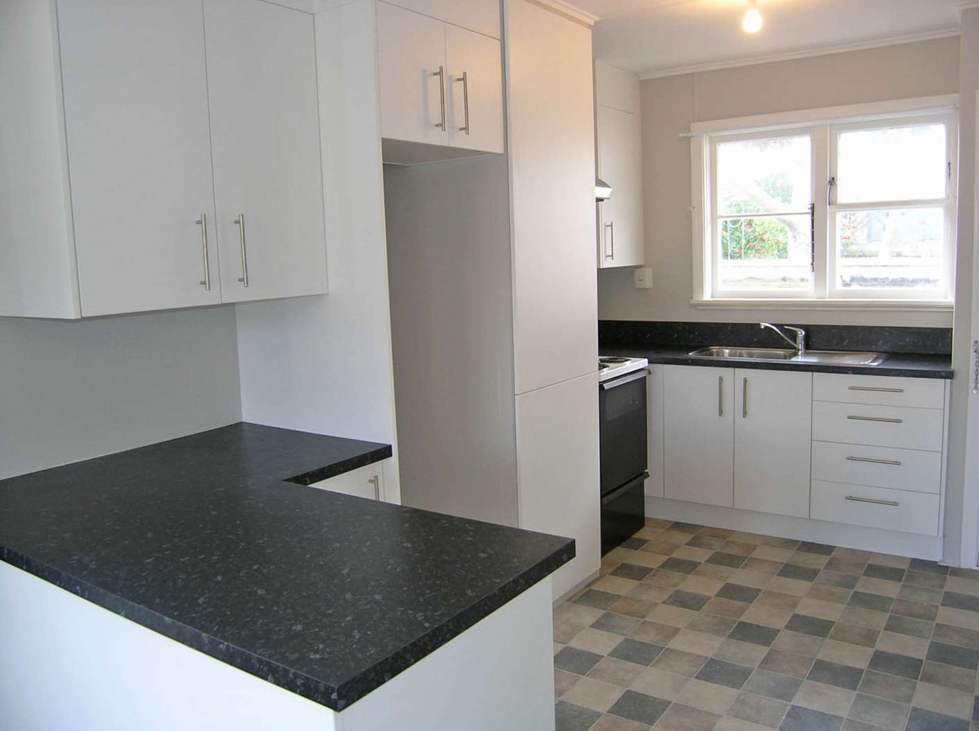 1/236 Fergusson Drive 1279_0